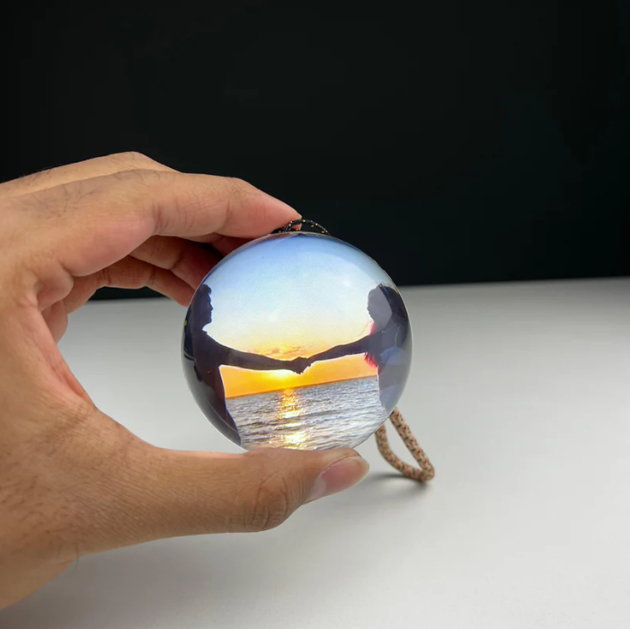 MemoOrb™ – Personalizable Video Memory Orb